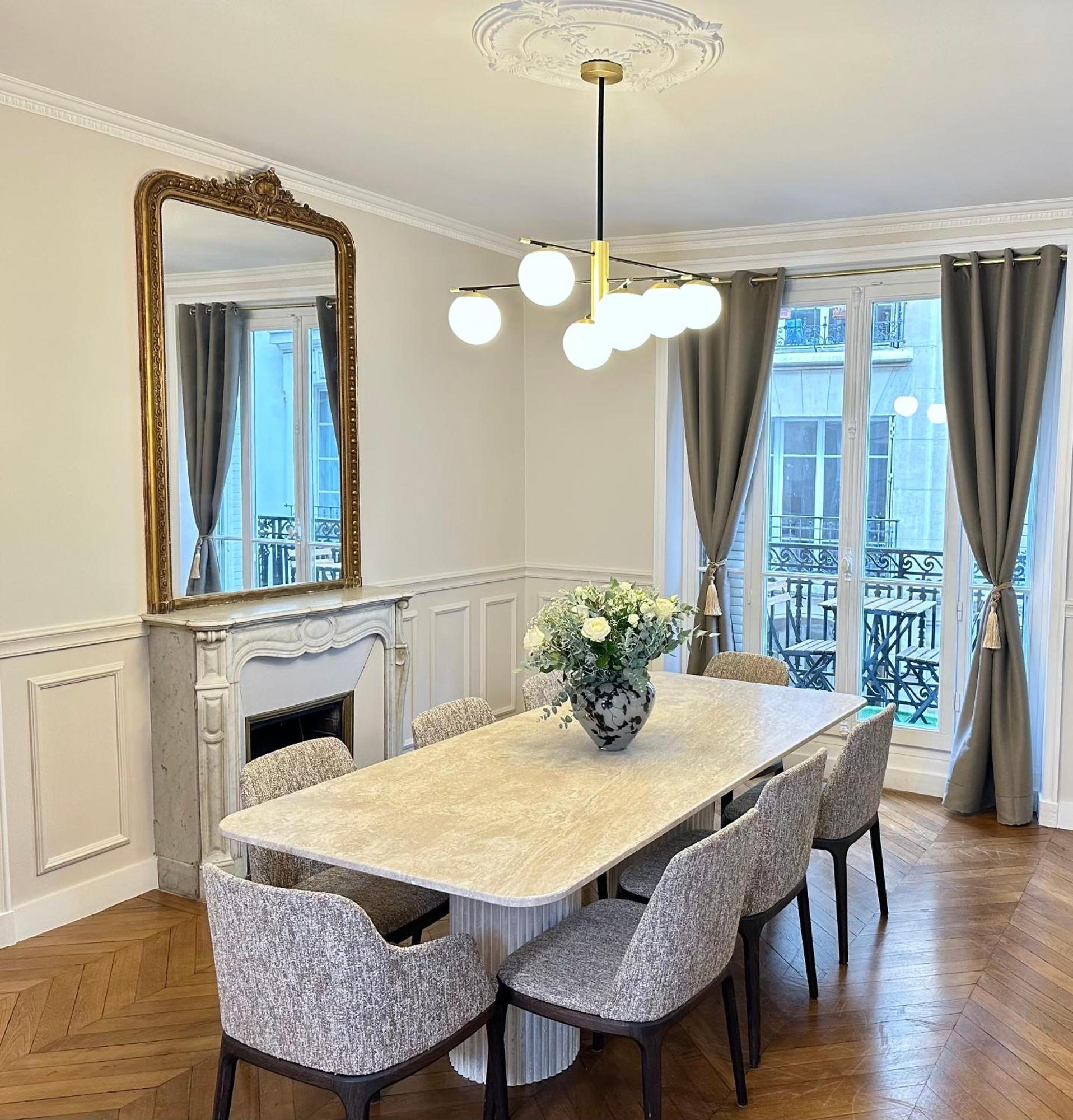 Luxurious In Le Marais * Parijs